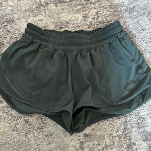 Lulu short 2.5 inch